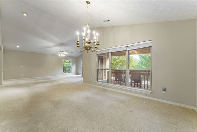 21 Castleford Drive, Bella Vista, AR 72714