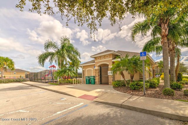 2760 Revolution Street 103, Melbourne, FL 32935