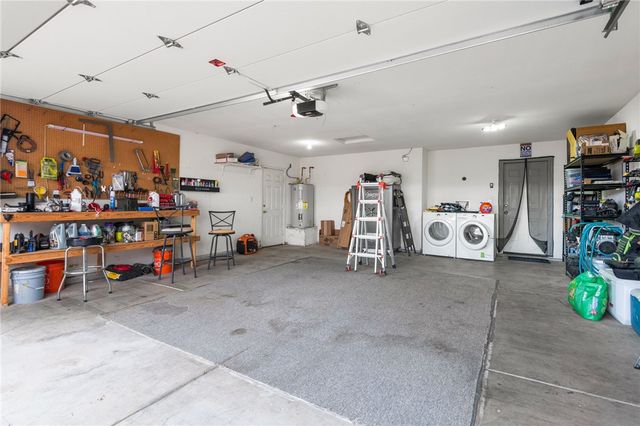 3633 N Milky Way Road, Golden Valley, AZ 86413