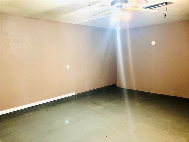 2305 S Crossing DR, Round Rock, TX 78664