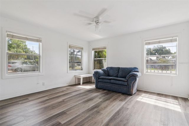 650 S LAKEWOOD AVENUE, Ocoee, FL 34761