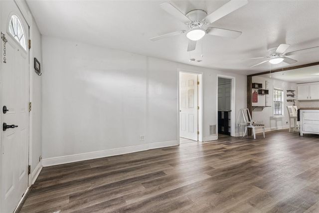 650 S LAKEWOOD AVENUE, Ocoee, FL 34761