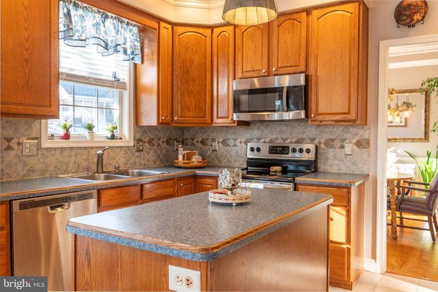 101 WREN ST N, Martinsburg, WV 25405