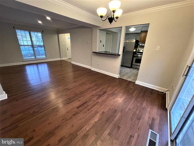 17626 LONGVIEW LN, Olney, MD 20832