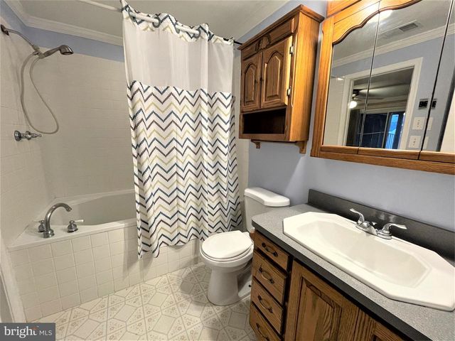 17626 LONGVIEW LN, Olney, MD 20832