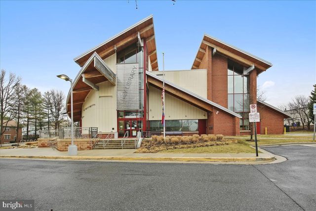 17626 LONGVIEW LN, Olney, MD 20832