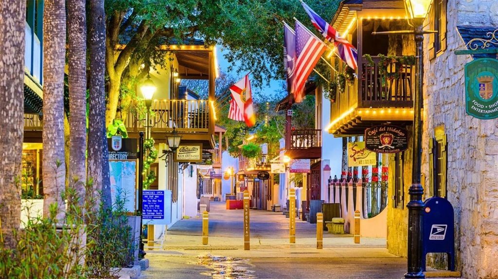 Image 32 of property listing at 181 AYAMONTE ROAD, St Augustine, FL 32084