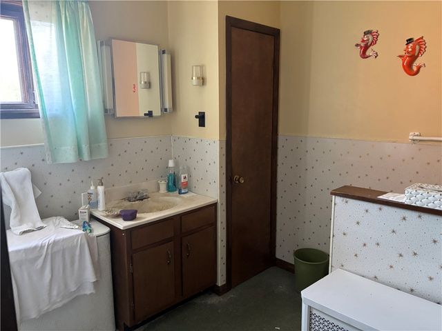 203 Mountain View Rd, South Union Twp, PA 15401