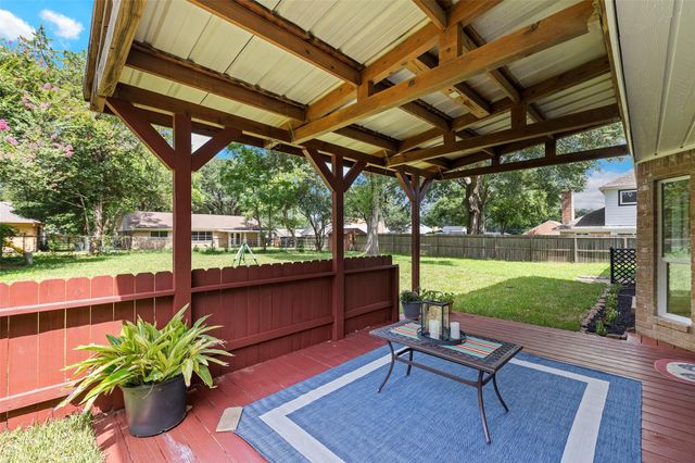 31107 Alice Lane, Tomball, TX 77375