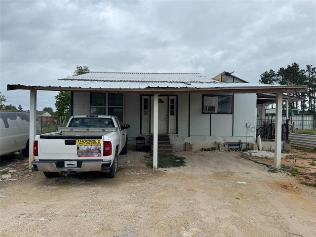 108 Road 5126, Cleveland, TX 77327