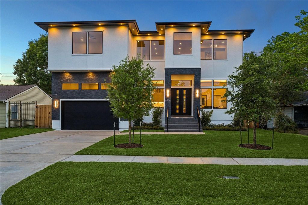 4714 Tamarisk Street, Bellaire, TX 77401