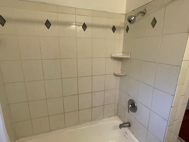 1114 W GRACE STREET, Tampa, FL 33607