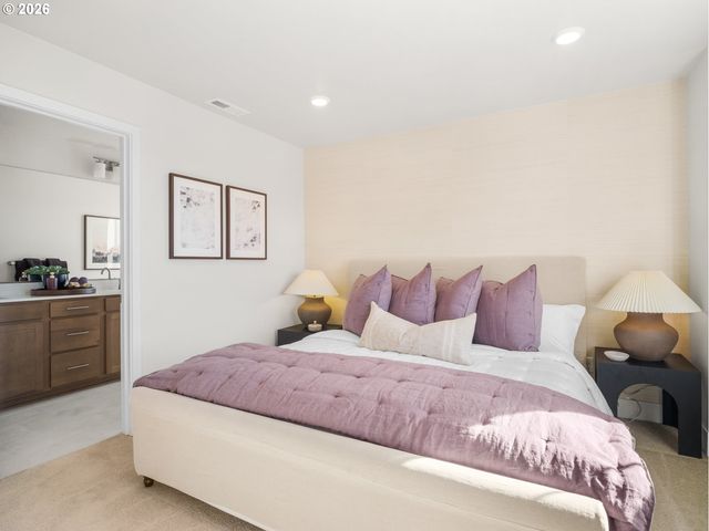 16660 Sw Gypsum Ter, King City, OR 97140