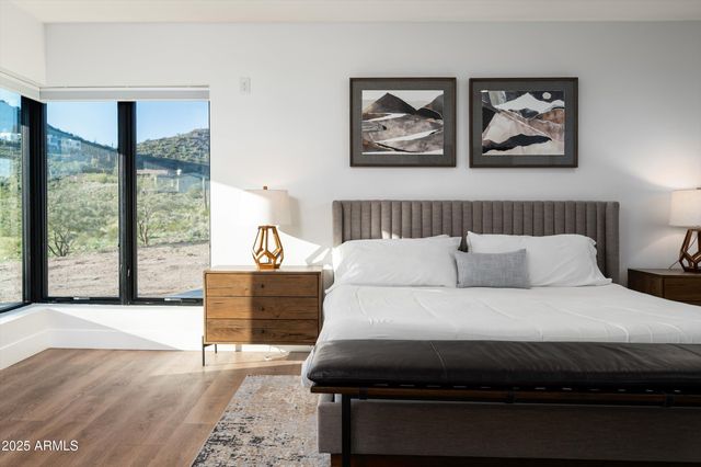 5201 E ROCKAWAY HILLS Drive, Cave Creek, AZ 85331