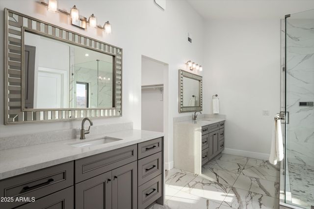 5201 E ROCKAWAY HILLS Drive, Cave Creek, AZ 85331