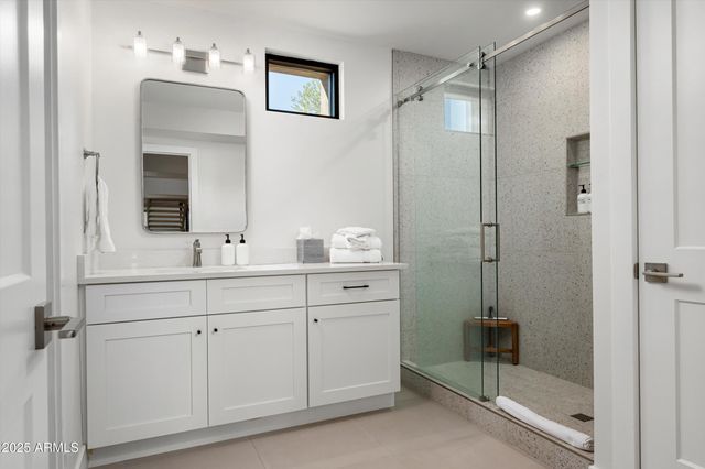 5201 E ROCKAWAY HILLS Drive, Cave Creek, AZ 85331