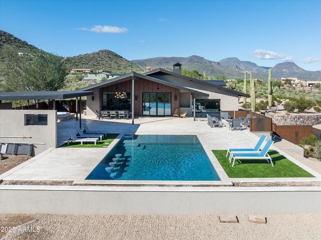 5201 E ROCKAWAY HILLS Drive, Cave Creek, AZ 85331