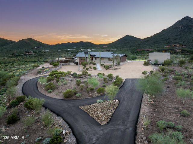5201 E ROCKAWAY HILLS Drive, Cave Creek, AZ 85331