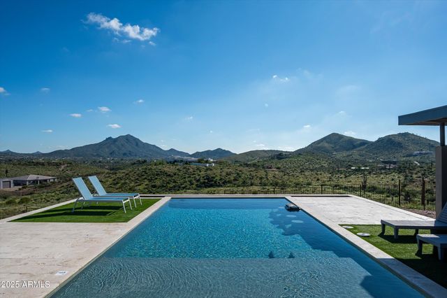 5201 E ROCKAWAY HILLS Drive, Cave Creek, AZ 85331