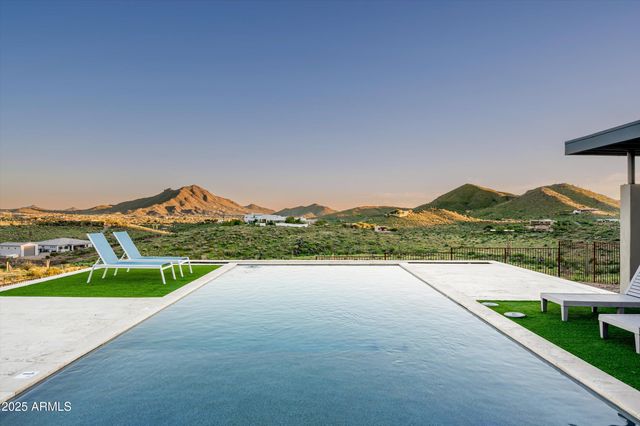 5201 E ROCKAWAY HILLS Drive, Cave Creek, AZ 85331