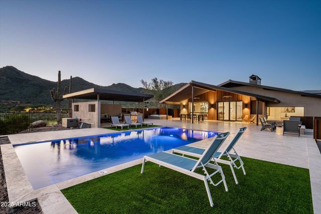 5201 E ROCKAWAY HILLS Drive, Cave Creek, AZ 85331