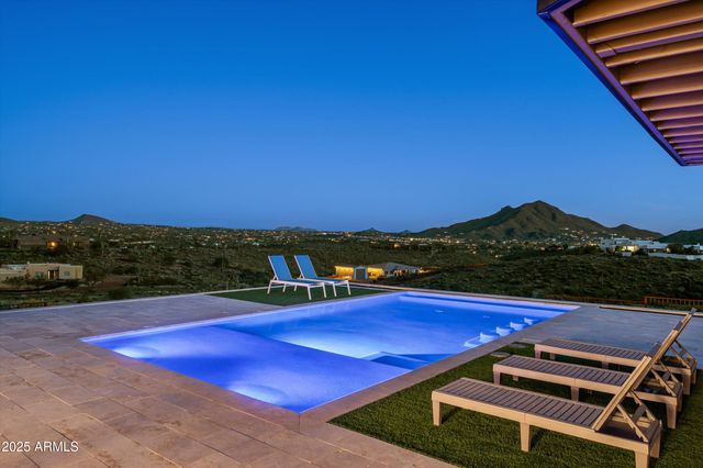 5201 E ROCKAWAY HILLS Drive, Cave Creek, AZ 85331