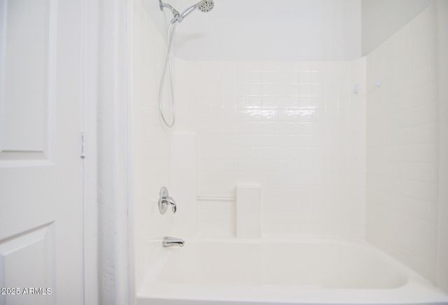 2586 W BARTLETT Way, San Tan Valley, AZ 85144