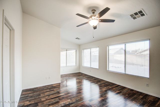 2586 W BARTLETT Way, San Tan Valley, AZ 85144