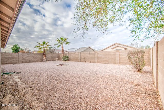 2586 W BARTLETT Way, San Tan Valley, AZ 85144