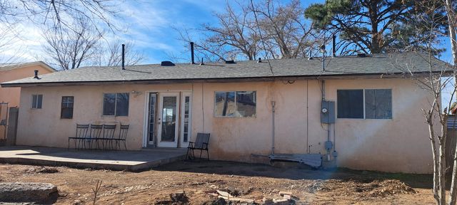 336 Conchas Street NE, Albuquerque, NM 87123