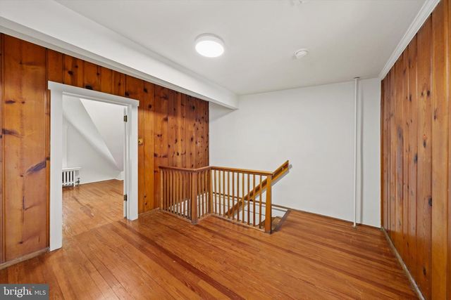 1713 SURREY LN NW, Washington, DC 20007