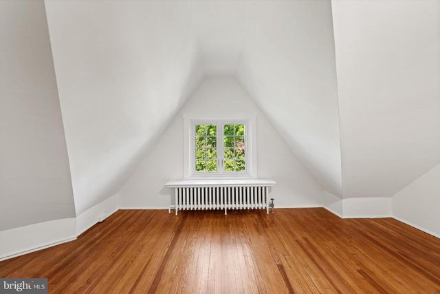 1713 SURREY LN NW, Washington, DC 20007
