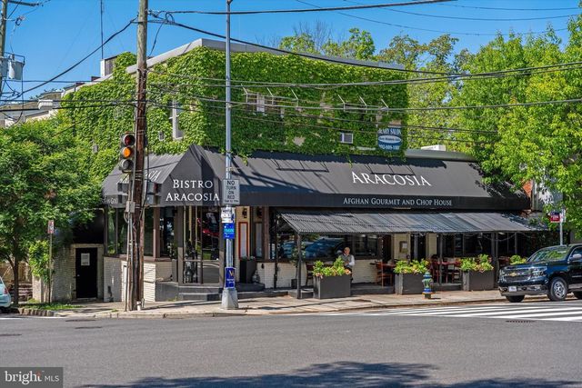 1713 SURREY LN NW, Washington, DC 20007