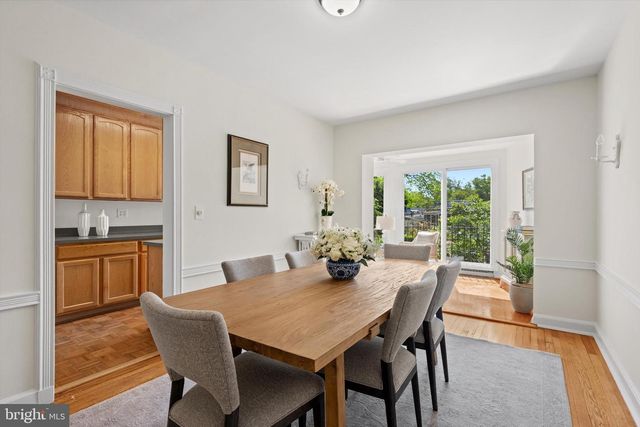 1713 SURREY LN NW, Washington, DC 20007