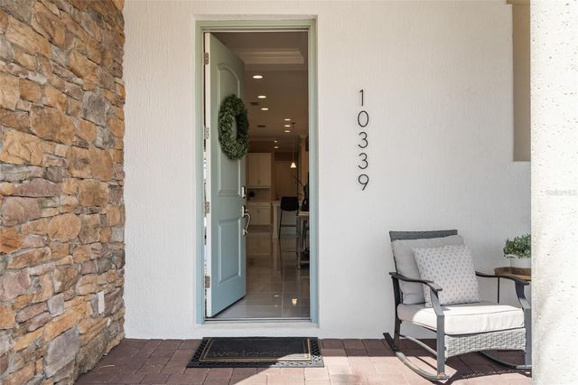 10339 MACDUFF DRIVE, Orlando, FL 32832