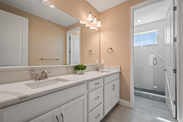 10339 MACDUFF DRIVE, Orlando, FL 32832