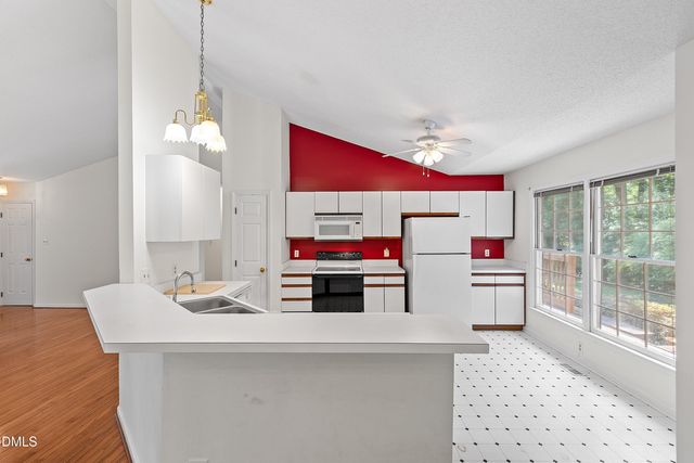 4612 Knightsbridge Way, Raleigh, NC 27604