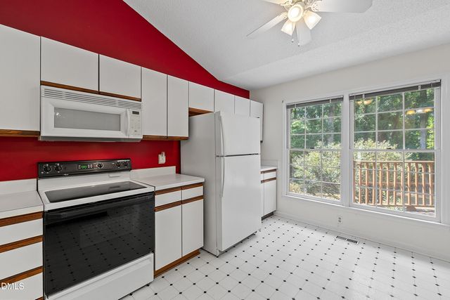 4612 Knightsbridge Way, Raleigh, NC 27604