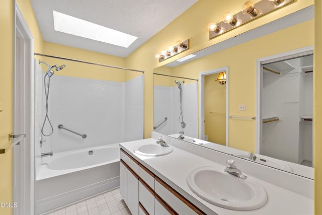 4612 Knightsbridge Way, Raleigh, NC 27604