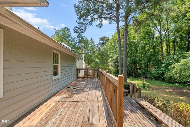 4612 Knightsbridge Way, Raleigh, NC 27604