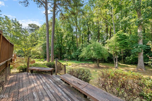 4612 Knightsbridge Way, Raleigh, NC 27604