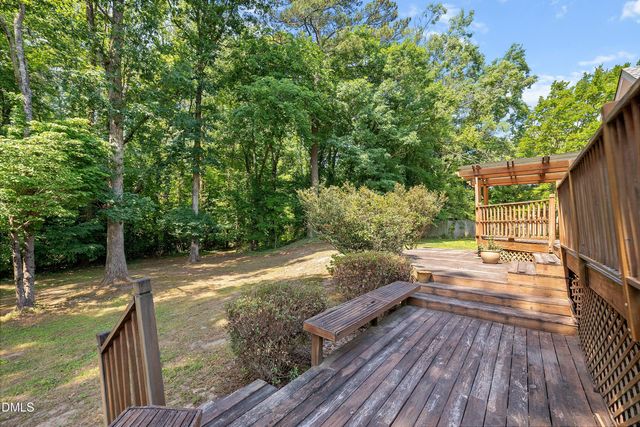 4612 Knightsbridge Way, Raleigh, NC 27604