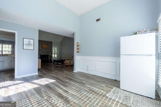 727 Eight Point Court, Suwanee, GA 30024