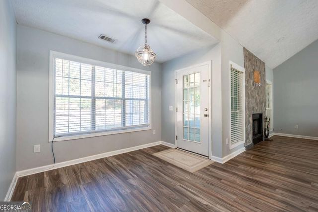 727 Eight Point Court, Suwanee, GA 30024