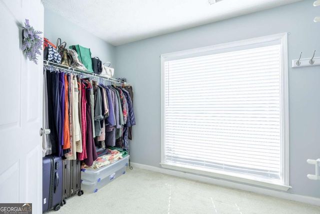 727 Eight Point Court, Suwanee, GA 30024