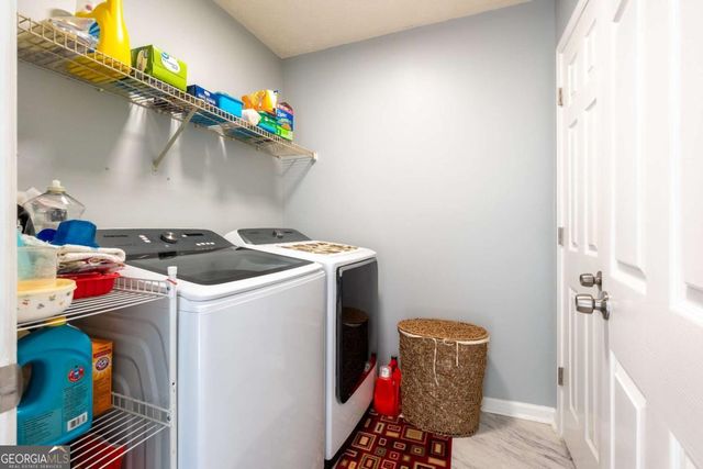 727 Eight Point Court, Suwanee, GA 30024