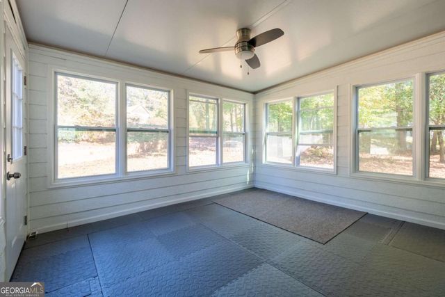 727 Eight Point Court, Suwanee, GA 30024