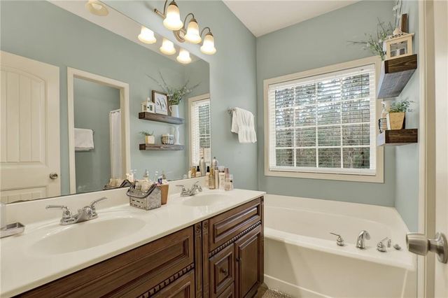 160 Levi SW Street, Calhoun, GA 30701