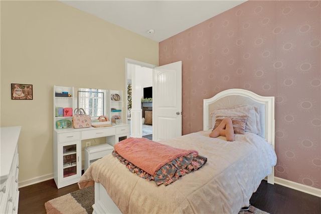 160 Levi SW Street, Calhoun, GA 30701