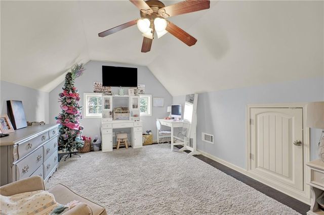 160 Levi SW Street, Calhoun, GA 30701